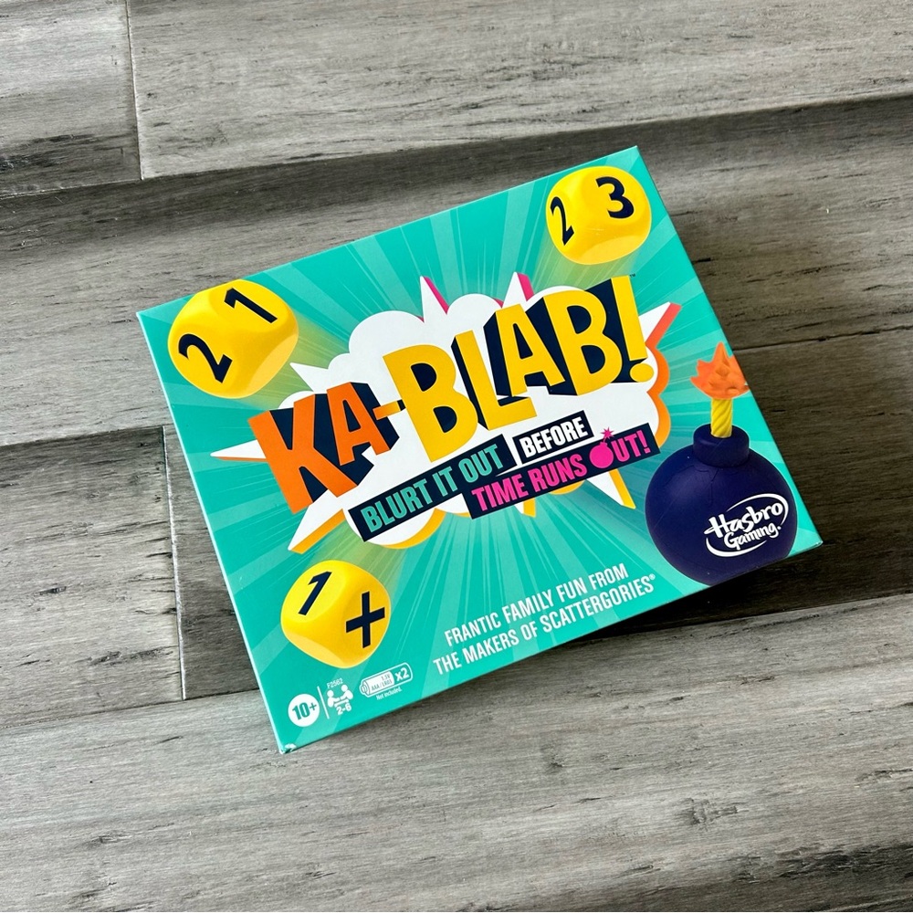 NWT Hasbro Gaming Ka-Blab! Family Board Game New In Box